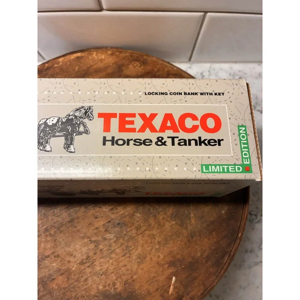 ERTL Texaco Horse Tanker Die-Cast Coin Bank Collector's Series #8‎ w/Key